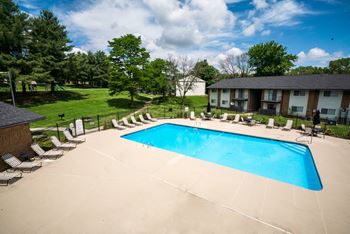 Cottonwood Creek Swimming Pool